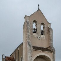 IMG_0140 28/07/2018 - Première nuit de bivouac sauvage, heu... pas tant que cela, sous la protection du Dieu catholique quelque part en montant vers Reims. First night...